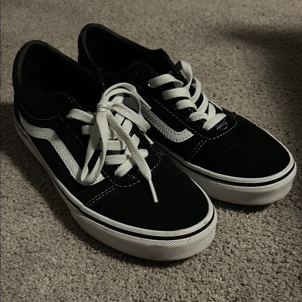 Vans Classic Black and White Low-Tops